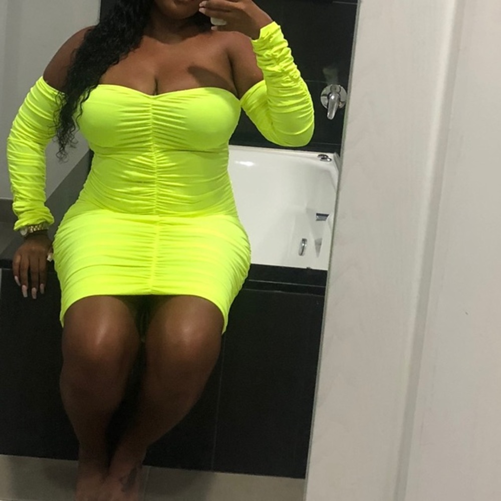Fashion nova dress
